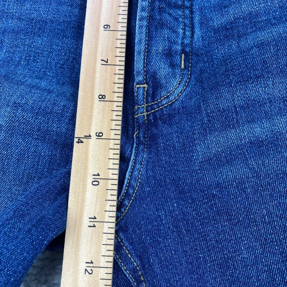 Old Navy‎ Womens Size 6 Sky-Hi Straight Leg Jeans Distressed Ripped Raw Hem  NWT